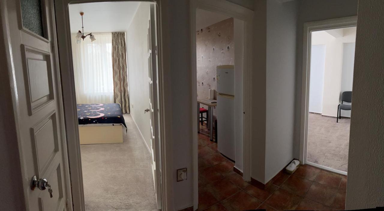Linna Apartament Galaţi Eksteriør bilde